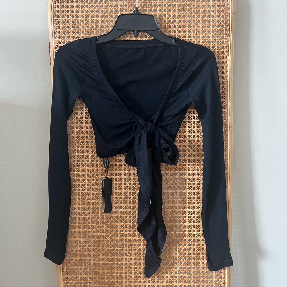 NikeSKIMS Stretch Knit Long-Sleeve Wrap Top